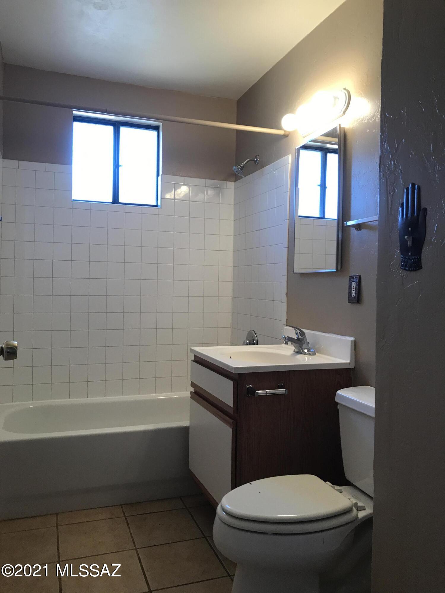 350 North Silverbell Road, Unit 89 Tucson, AZ 85745 - Photo 11 of 31