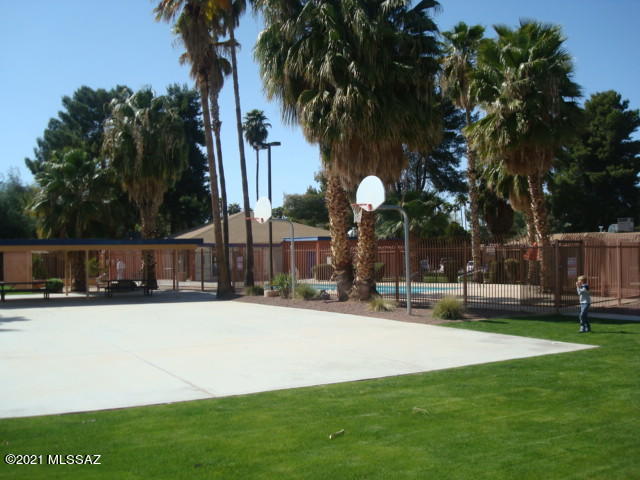 350 North Silverbell Road, Unit 89 Tucson, AZ 85745 - Photo 30 of 31