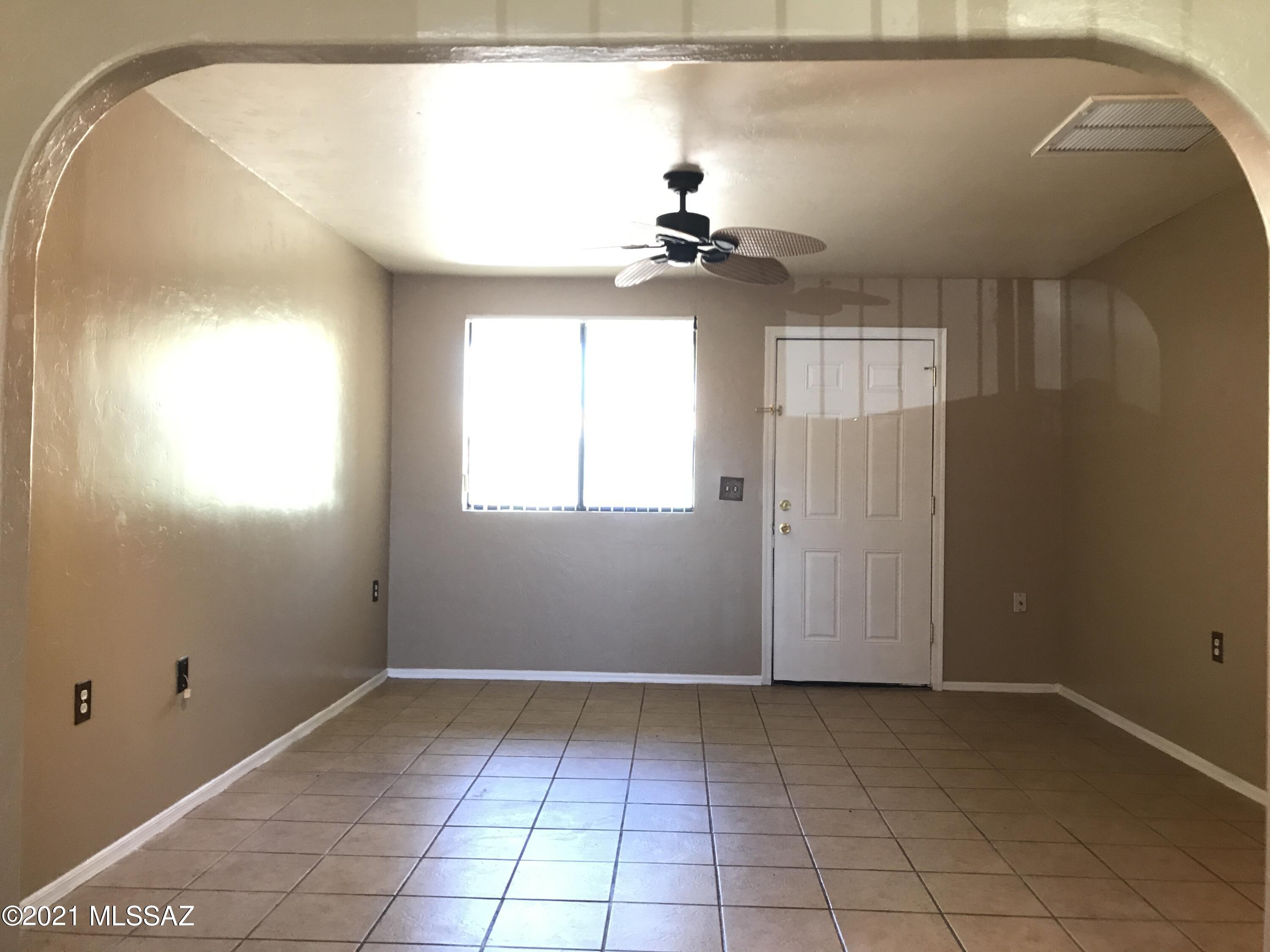 350 North Silverbell Road, Unit 89 Tucson, AZ 85745 - Photo 3 of 31