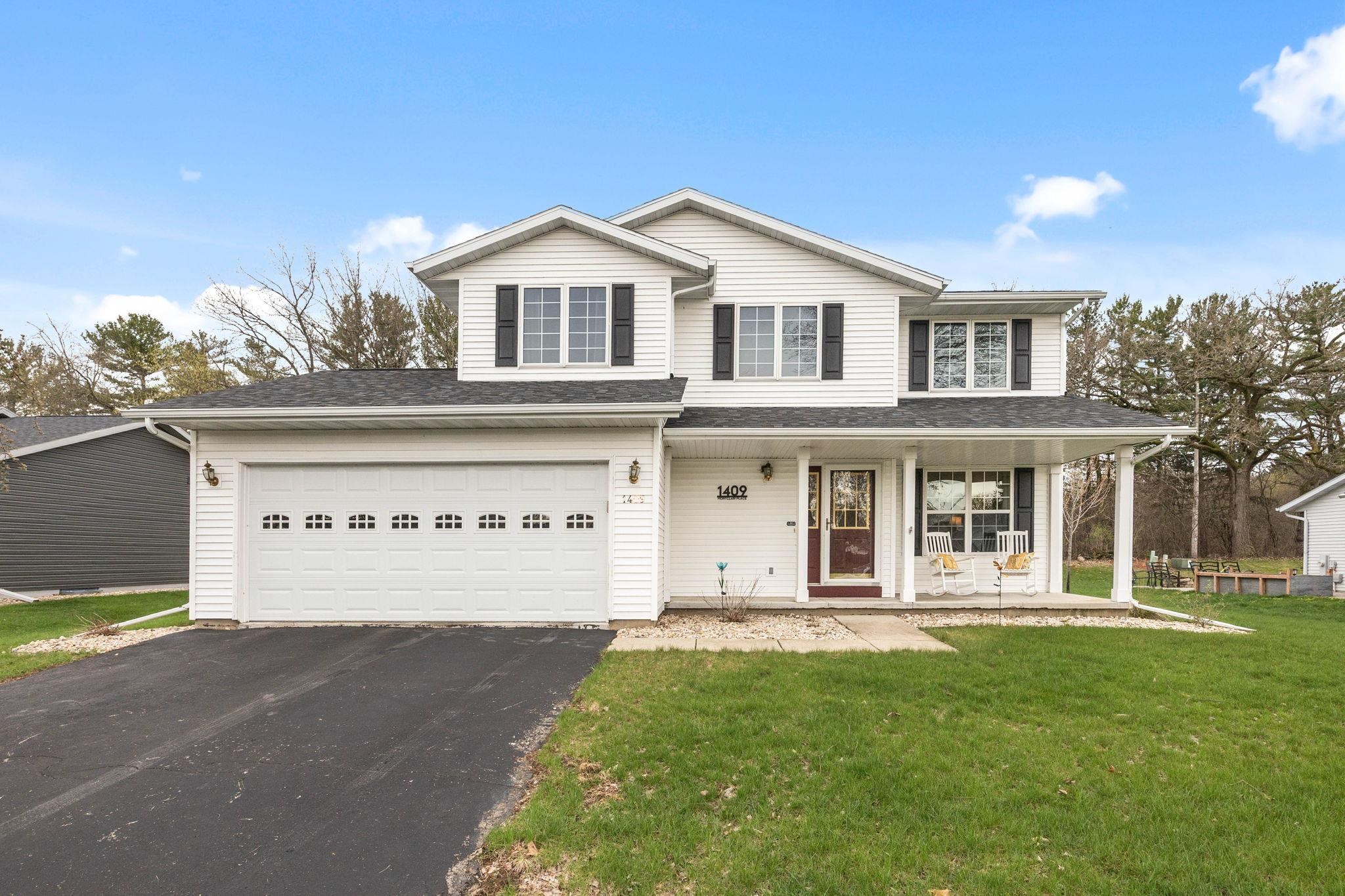 1409 Montclair Place Fort Atkinson, WI 53538 - Photo 1 of 26