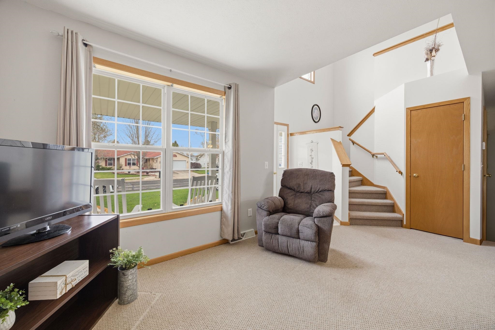 1409 Montclair Place Fort Atkinson, WI 53538 - Photo 5 of 26