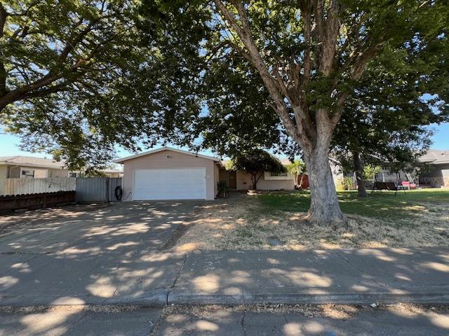 42 Manor Avenue Gustine, CA 95322 - Photo 1 of 1 Gallery Image 1