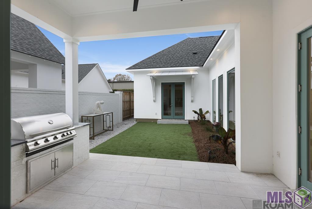 17657 Bent Tree Court Baton Rouge, LA 70810 - Photo 2 of 16 Gallery Image 2