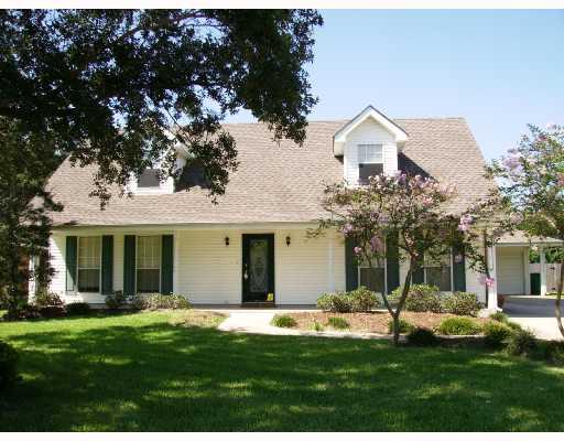 345 Devon Road Laplace, LA 70068 - Photo 1 of 8 Gallery Image 1