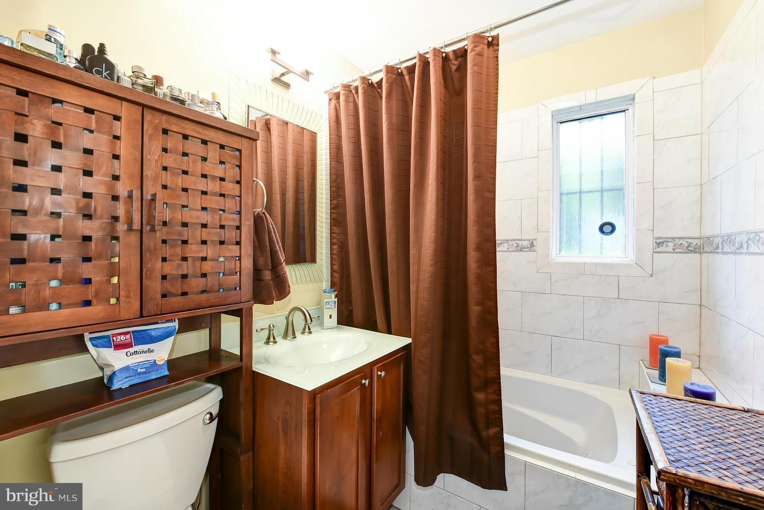 2004 3rd Street Northeast, Unit 104 Washington, DC 20002 - Photo 14 of 24 Bath