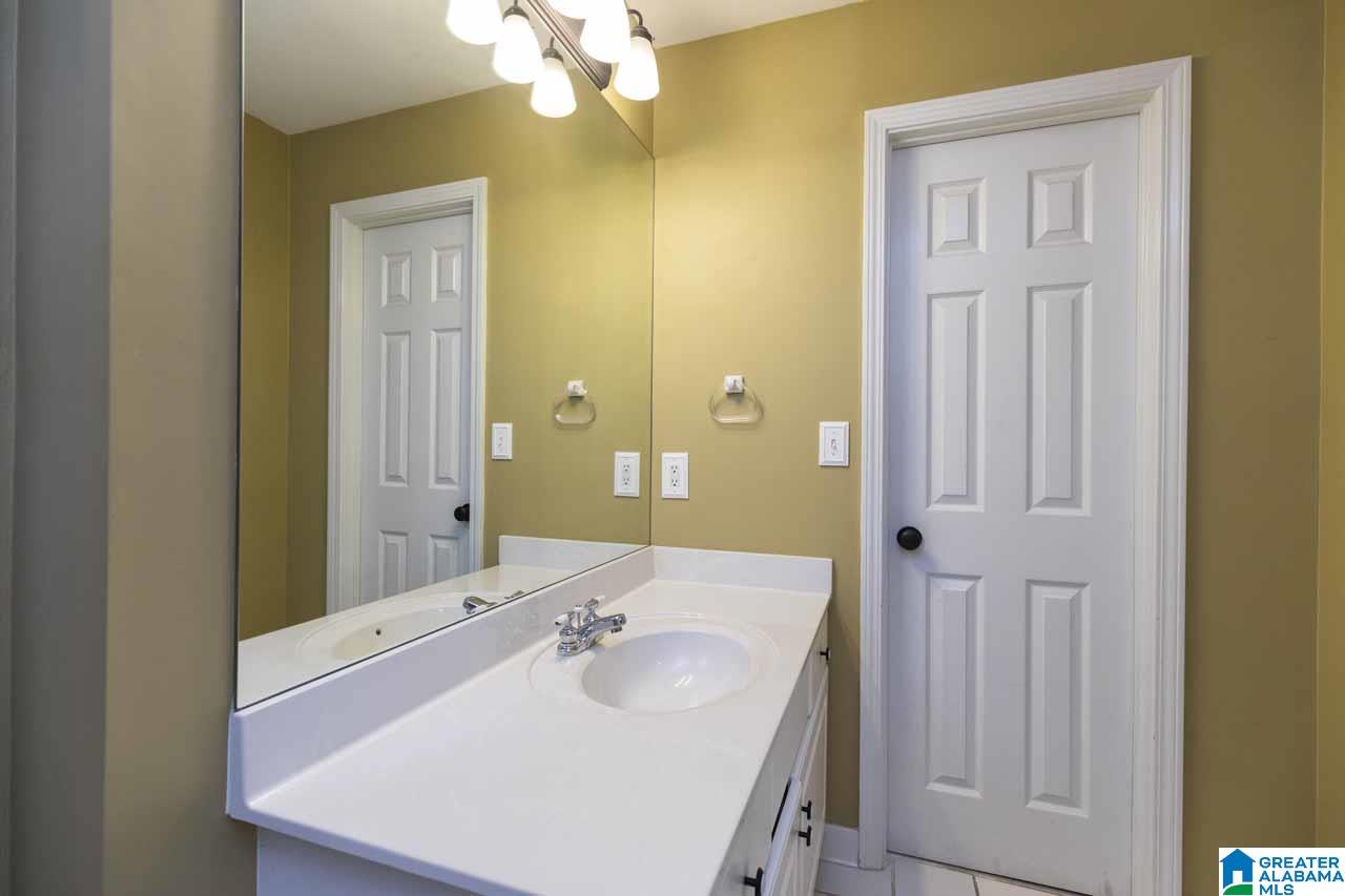 505 Bayhill Road Birmingham, AL 35244 - Photo 26 of 45