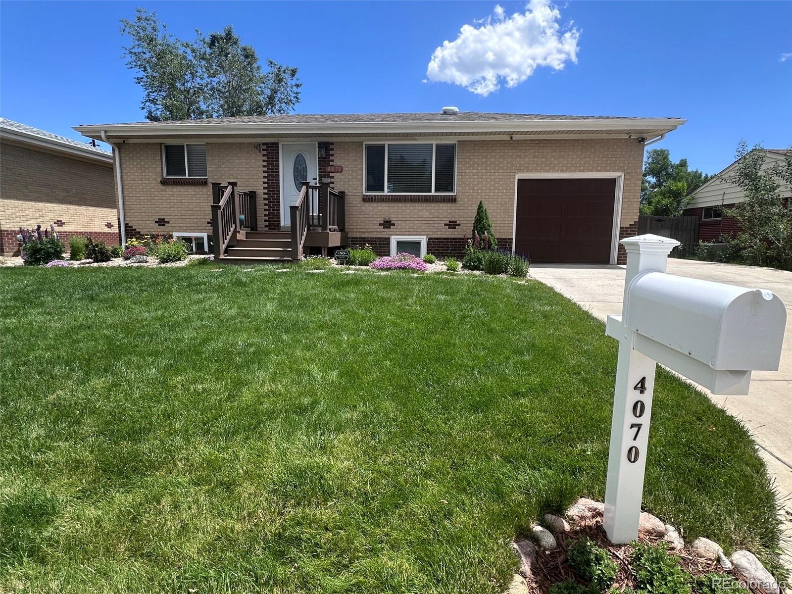 4070 Moore Street Wheat Ridge, CO 80033 - Photo 2 of 37