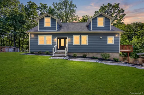 $579,000 | 14 Elm Street, Bloomingburg, NY 12721