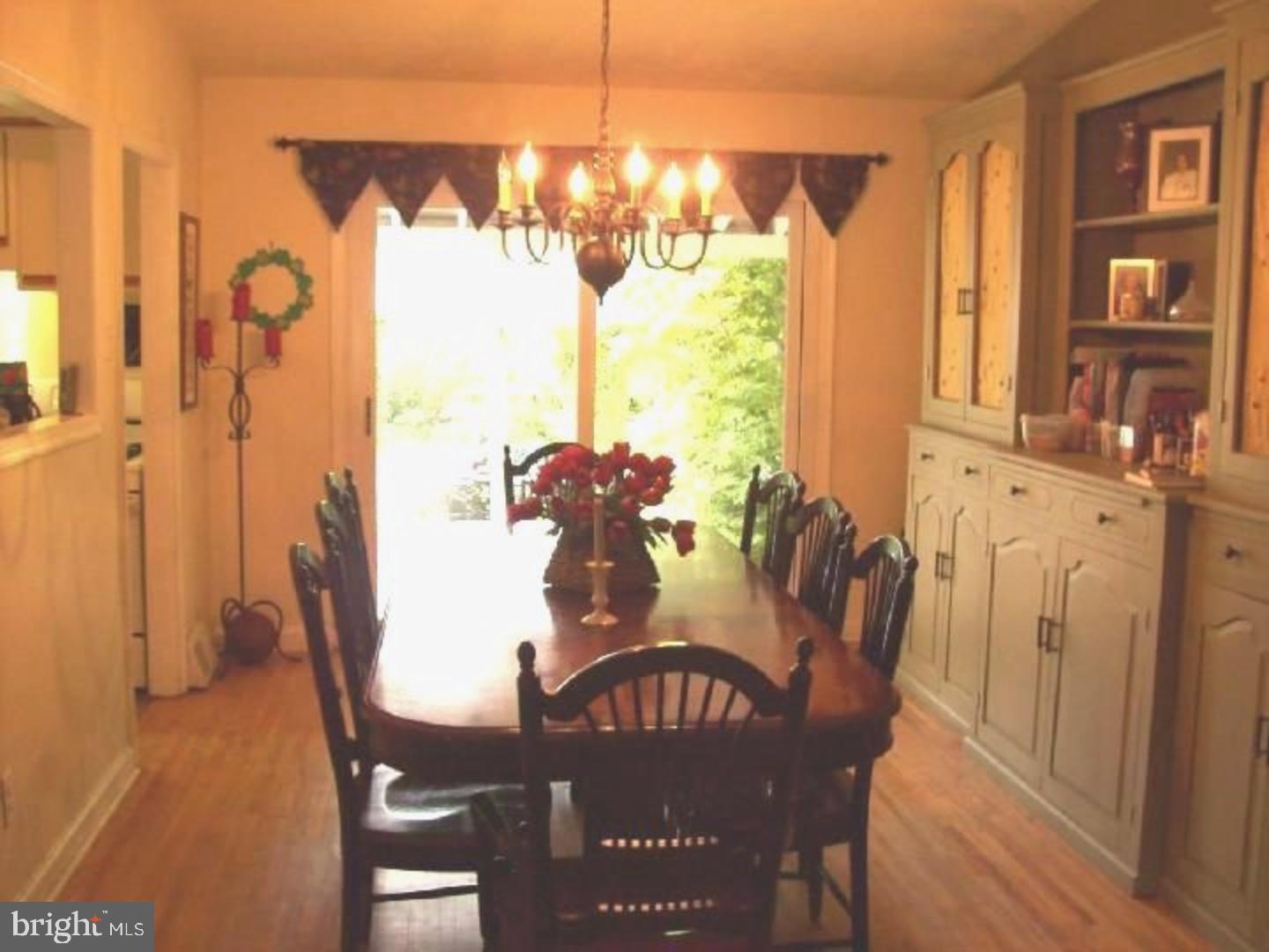 1589 Williams Road Abington, PA 19001 - Photo 4 of 10 Dining Room