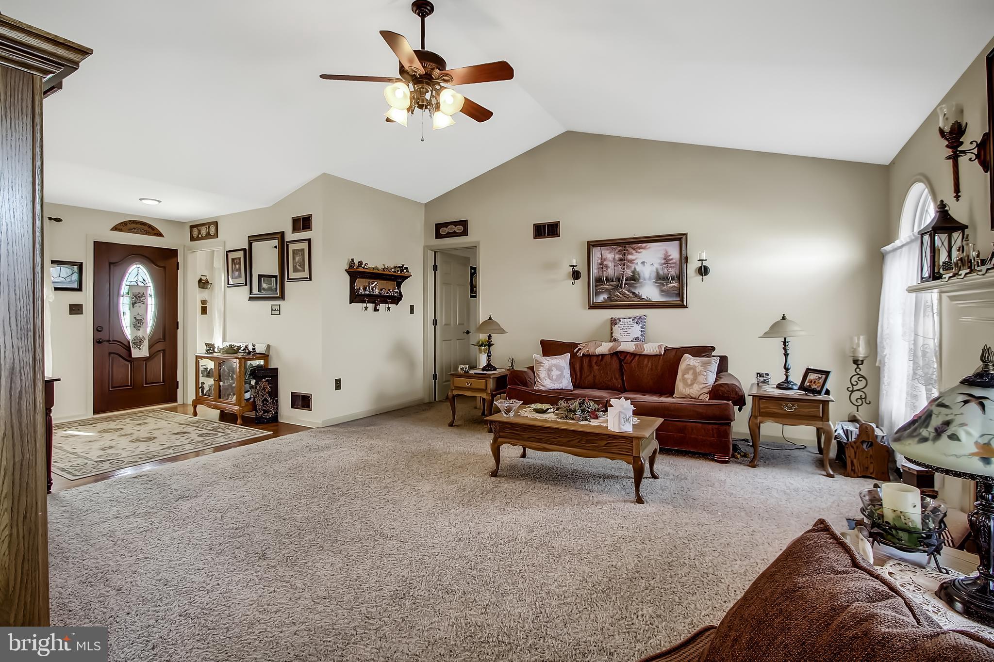 4075 Lewisberry Road York, PA 17404 - Photo 2 of 25