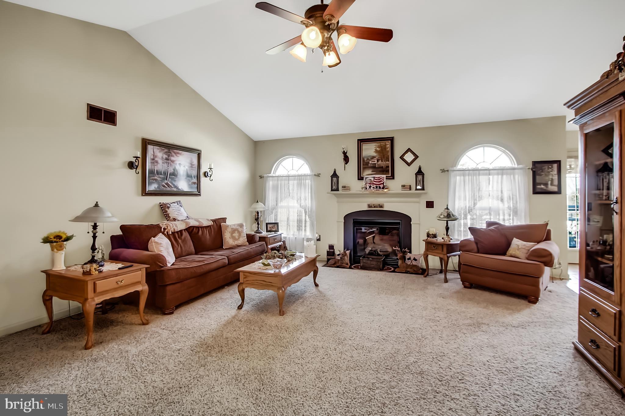 4075 Lewisberry Road York, PA 17404 - Photo 3 of 25