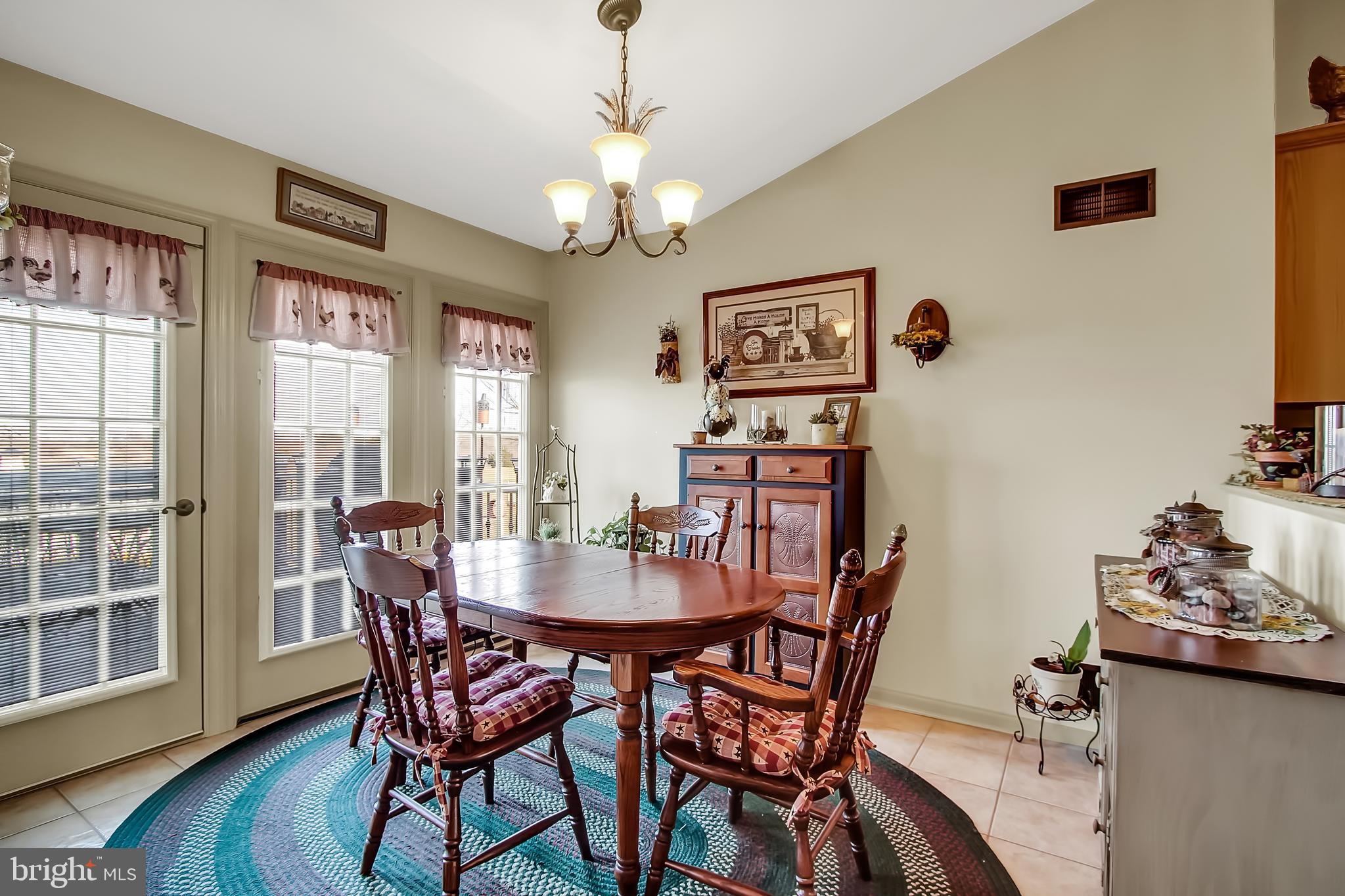 4075 Lewisberry Road York, PA 17404 - Photo 5 of 25