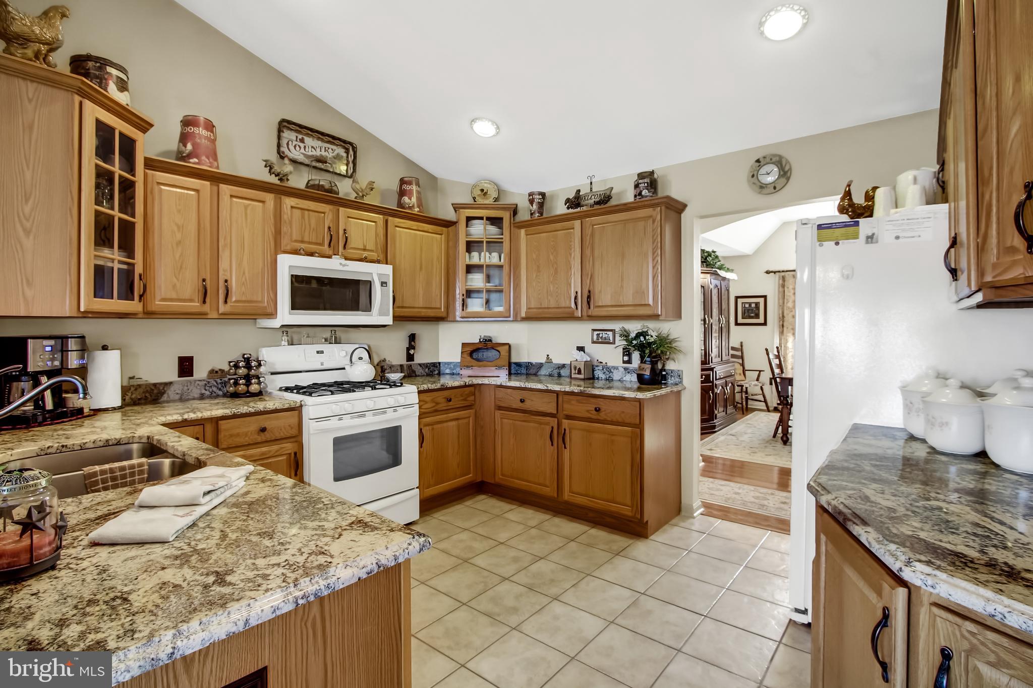 4075 Lewisberry Road York, PA 17404 - Photo 7 of 25