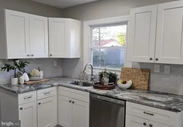 $3,500 | 89 Hampshire Lane, Willingboro, NJ 08046