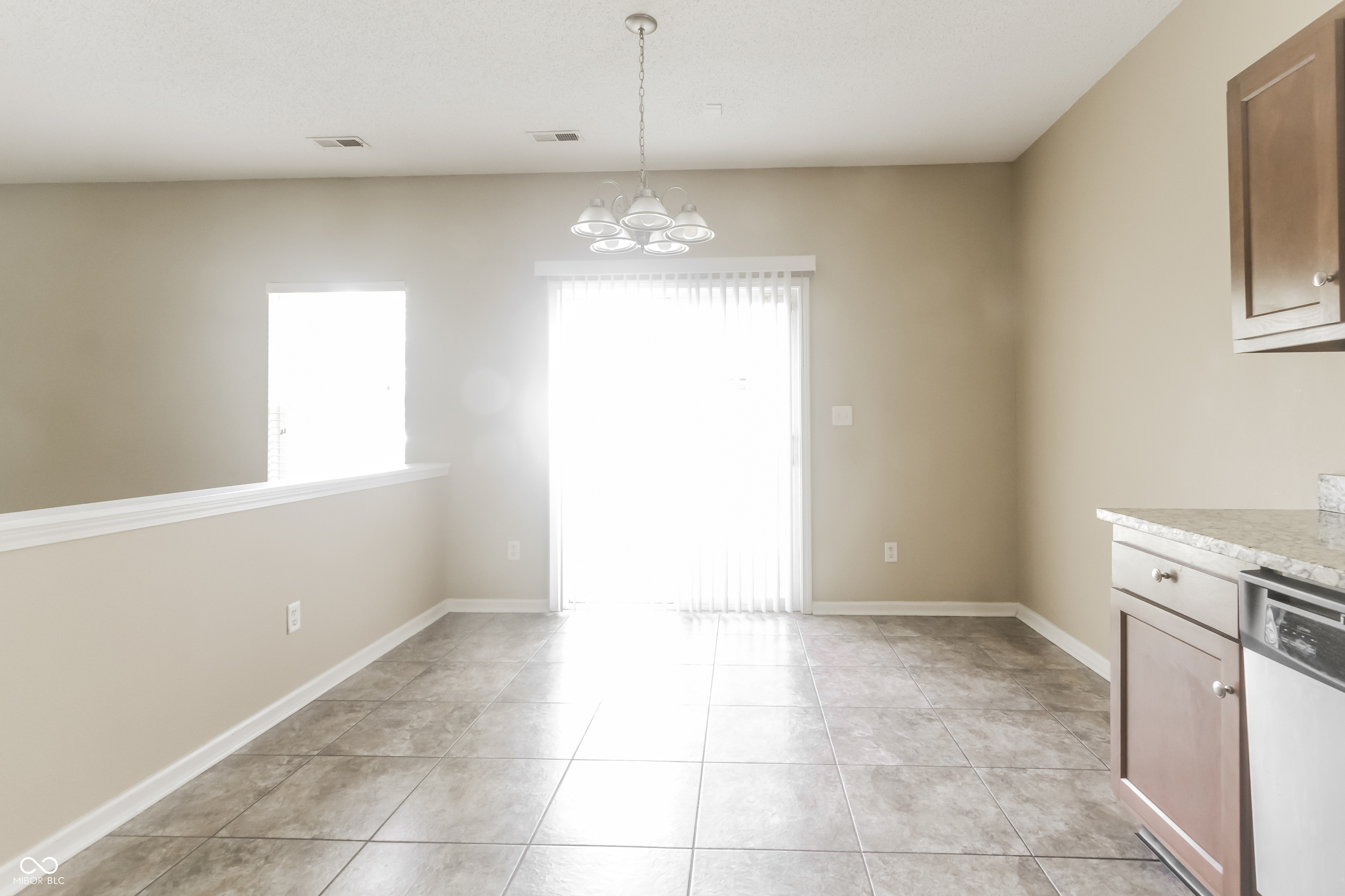 8018 Ithaca Way Indianapolis, IN 46239 - Photo 5 of 16