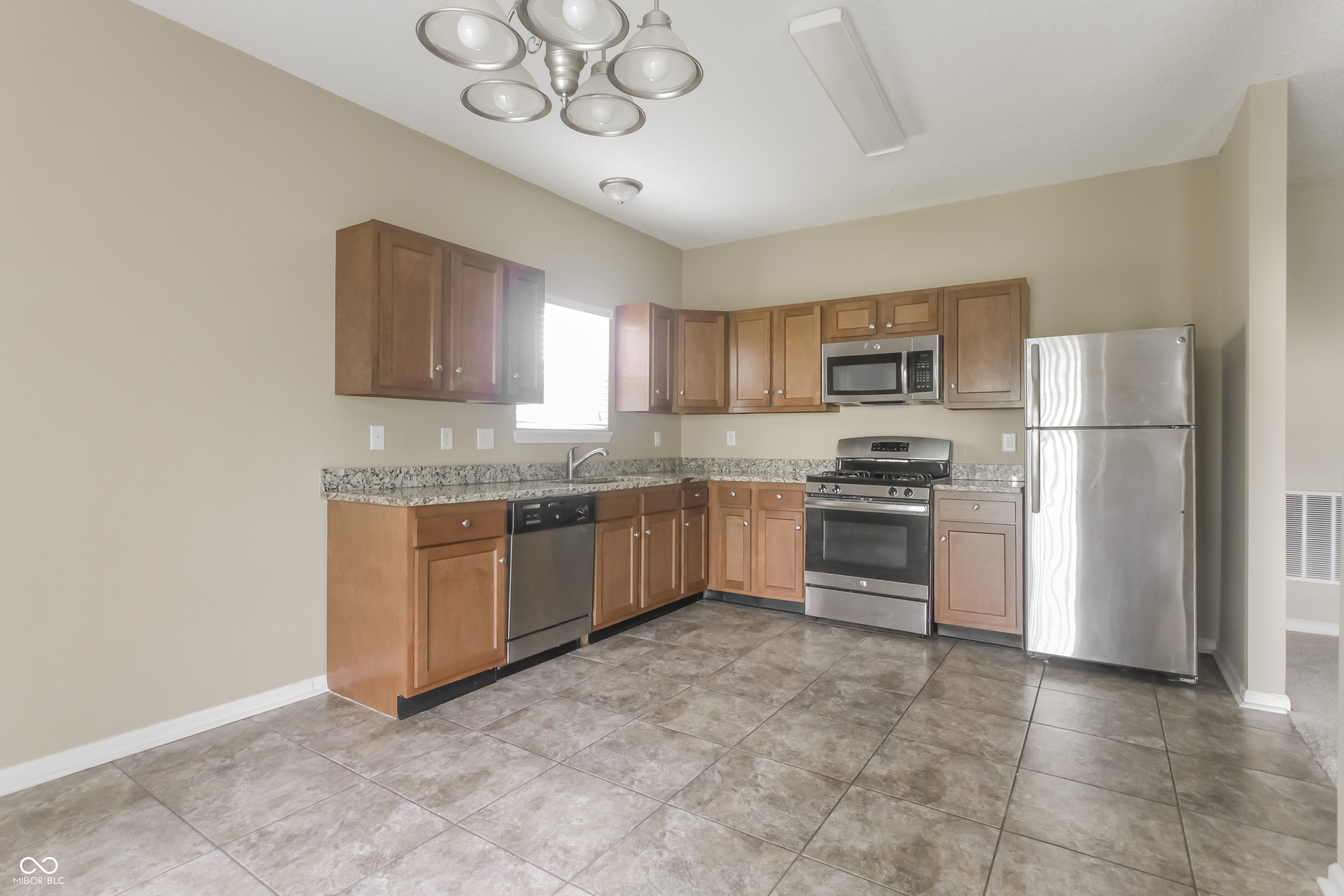 8018 Ithaca Way Indianapolis, IN 46239 - Photo 6 of 16