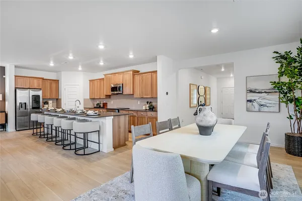 $754,950 | 16420 201st Avenue East, Bonney Lake, WA 98391