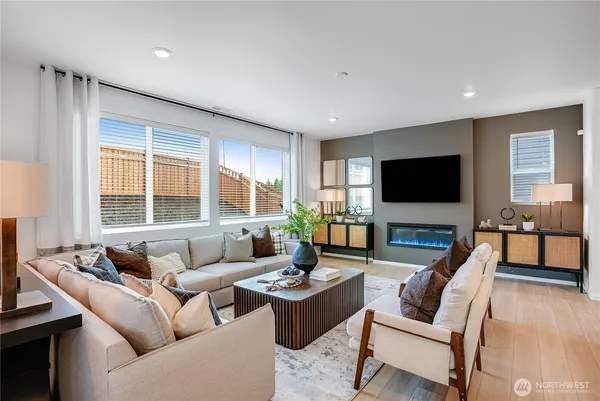 $754,950 | 16420 201st Avenue East, Bonney Lake, WA 98391