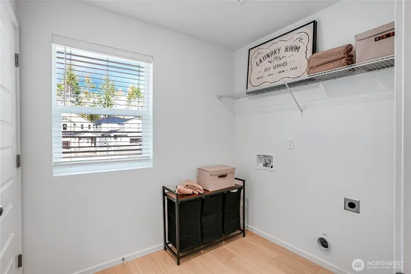 $754,950 | 16420 201st Avenue East, Bonney Lake, WA 98391