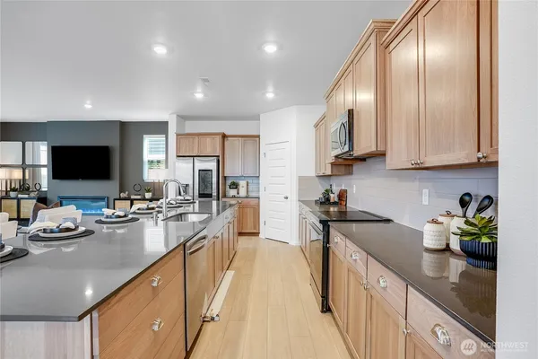 $754,950 | 16420 201st Avenue East, Bonney Lake, WA 98391