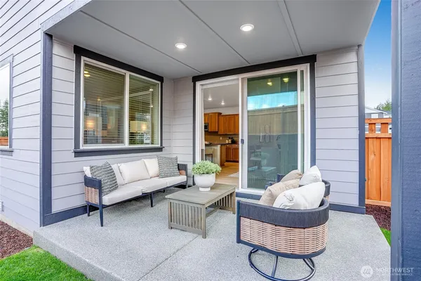 $754,950 | 16420 201st Avenue East, Bonney Lake, WA 98391