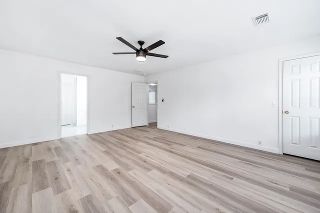 $2,450 | 10218 Dr Peridot Cove, Houston, TX 77095