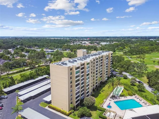 $245,600 | 2621 Cove Cay Drive, Unit 703, Clearwater, FL 33760