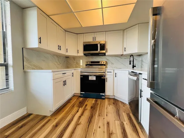 $245,600 | 2621 Cove Cay Drive, Unit 703, Clearwater, FL 33760