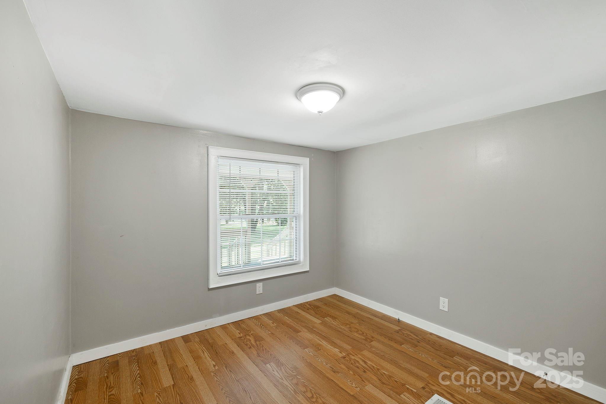 374 Big Hungry Road Flat Rock, NC 28731 - Photo 17 of 27 Gallery Image 17
