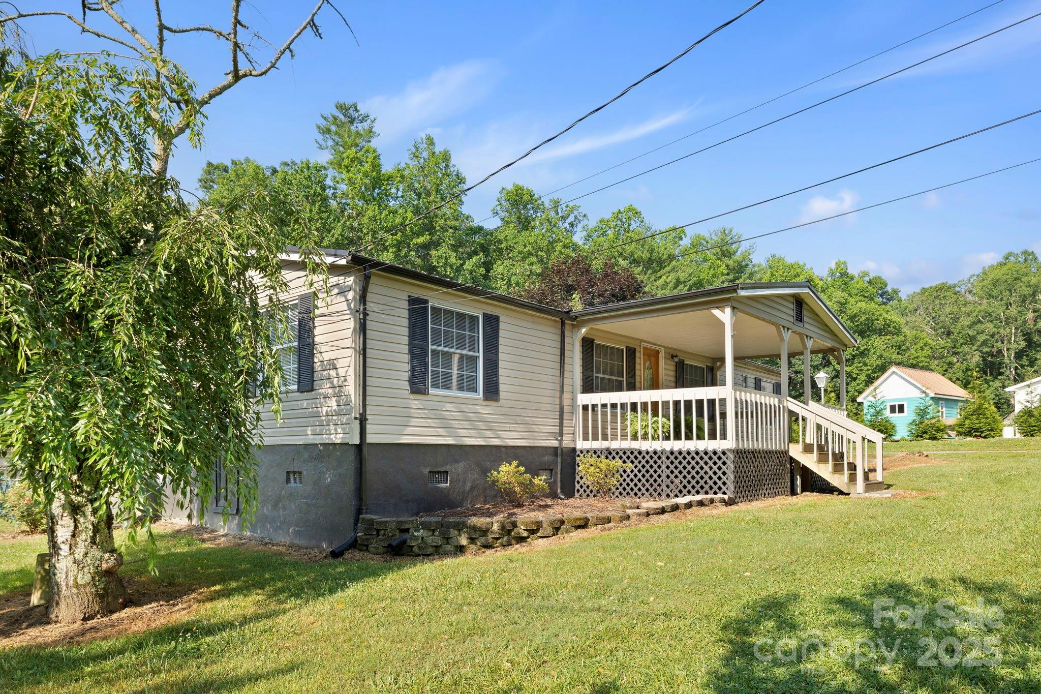 374 Big Hungry Road Flat Rock, NC 28731 - Photo 2 of 27 Gallery Image 2