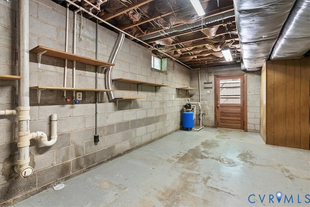 2829 Winningham Road Crewe, VA 23930 - Photo 20 of 45