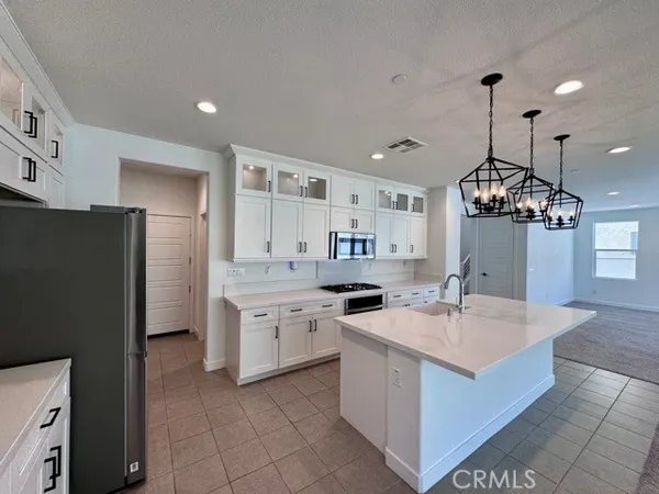 $3,700 | 34118 Willow Stone Street, Murrieta, CA 92563