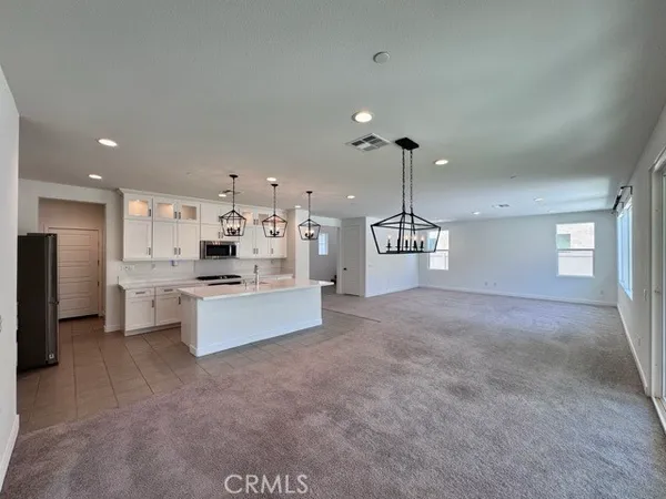 $3,700 | 34118 Willow Stone Street, Murrieta, CA 92563