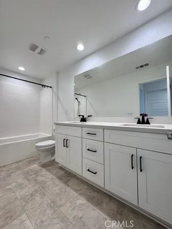 $3,700 | 34118 Willow Stone Street, Murrieta, CA 92563