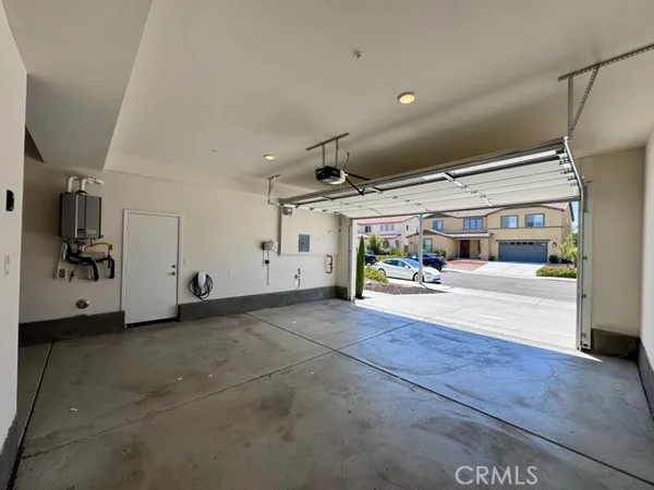 $3,700 | 34118 Willow Stone Street, Murrieta, CA 92563