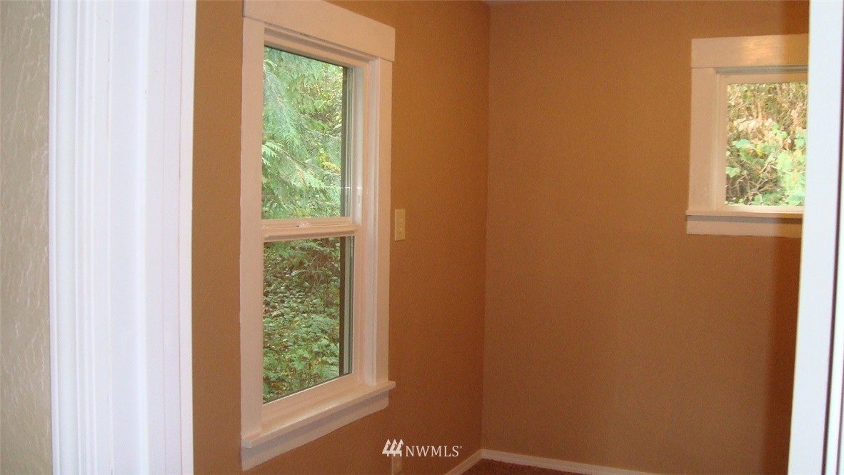 807 Byham Road Winlock, WA 98596 - Photo 15 of 18