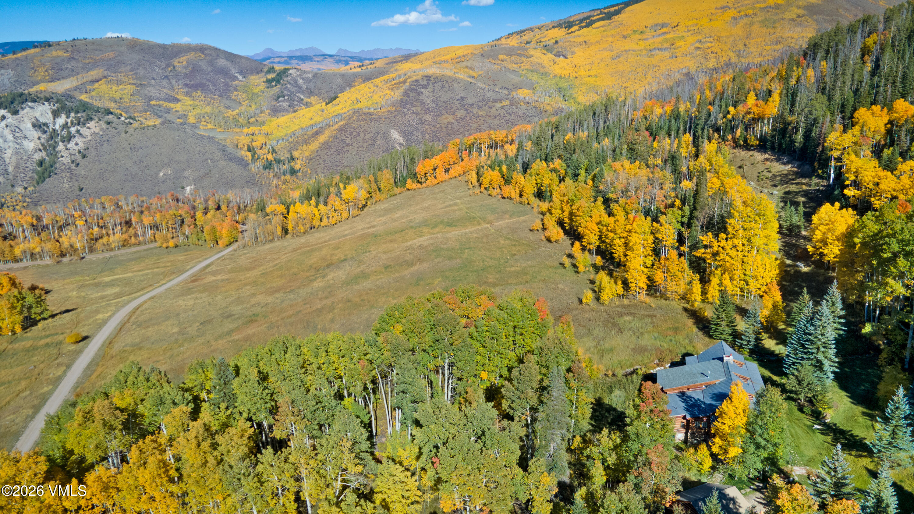 4024 West Lake Creek Road Edwards, CO 81632 - Photo 3 of 25