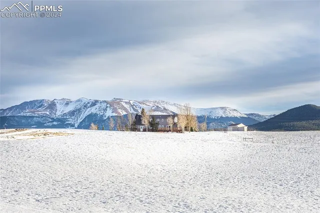 $885,000 | 251 County Road 25, Divide, CO 80814