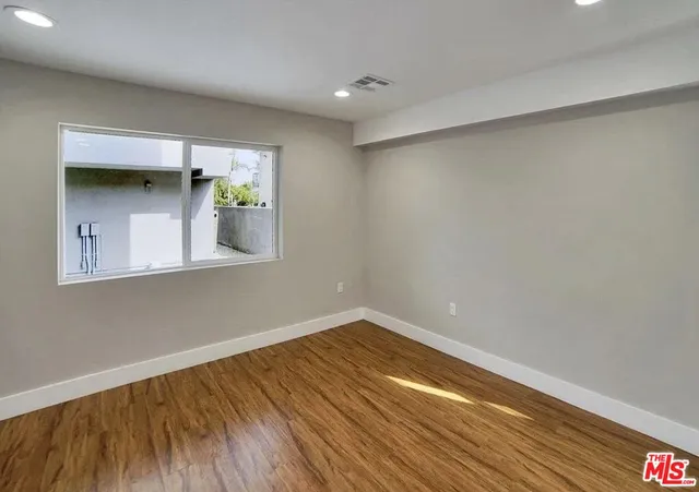 $3,950 | 2303 Hauser Boulevard, Los Angeles, CA 90016