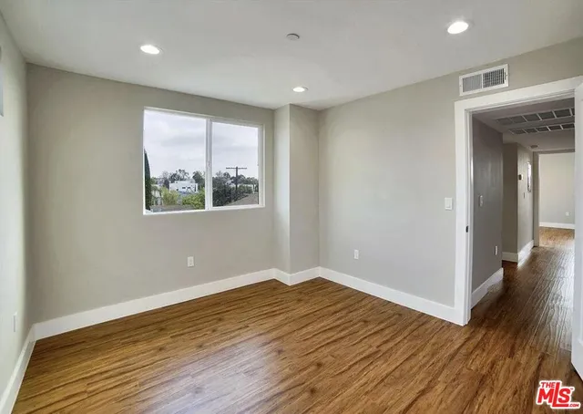 $3,950 | 2303 Hauser Boulevard, Los Angeles, CA 90016