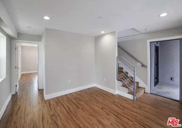 $3,950 | 2303 Hauser Boulevard, Los Angeles, CA 90016