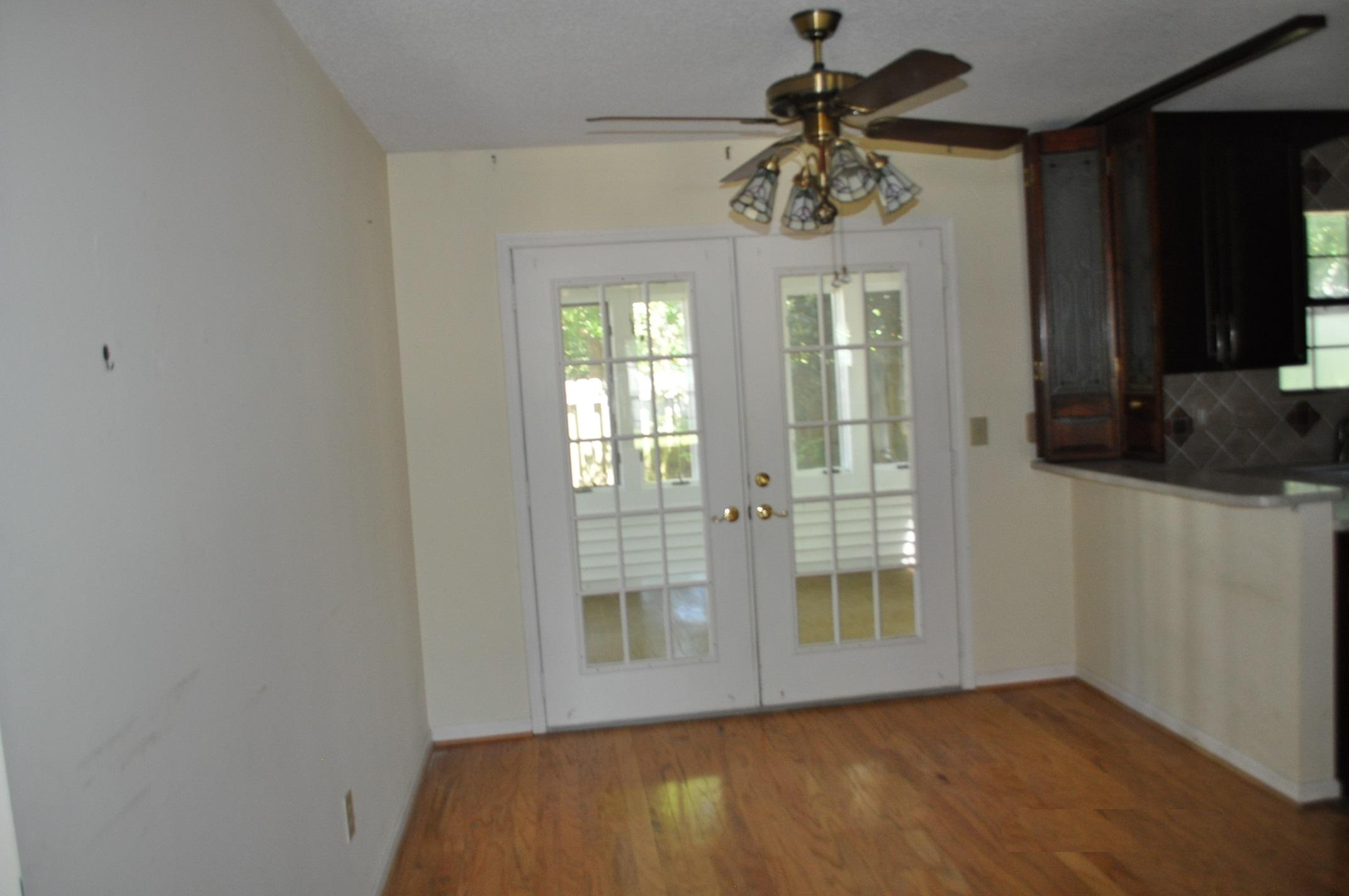 117 Commons Way Goose Creek, SC 29445 - Photo 3 of 10 dining