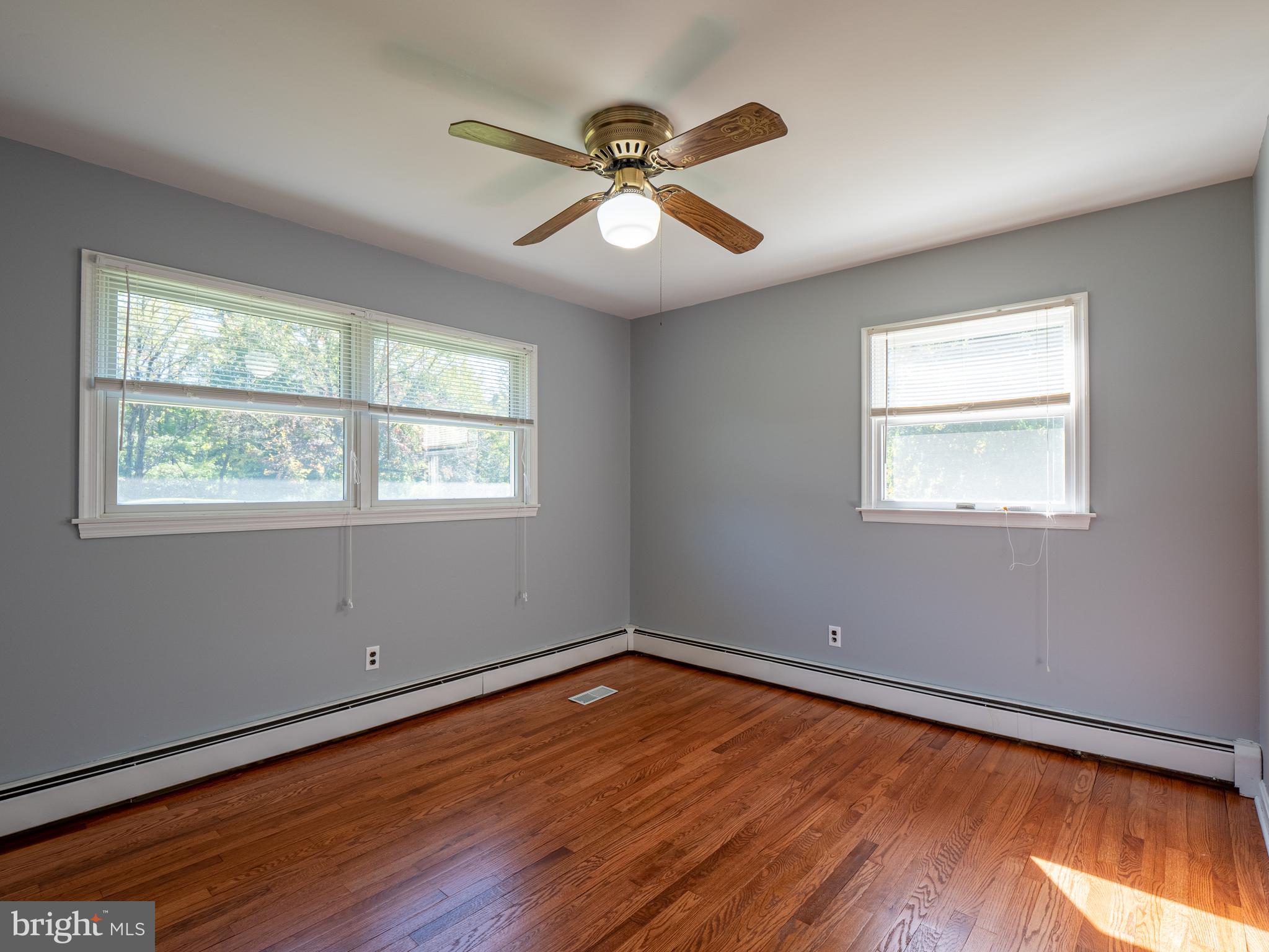 580 Plum Point Road Huntingtown, MD 20639 - Photo 30 of 48 Bedroom 3