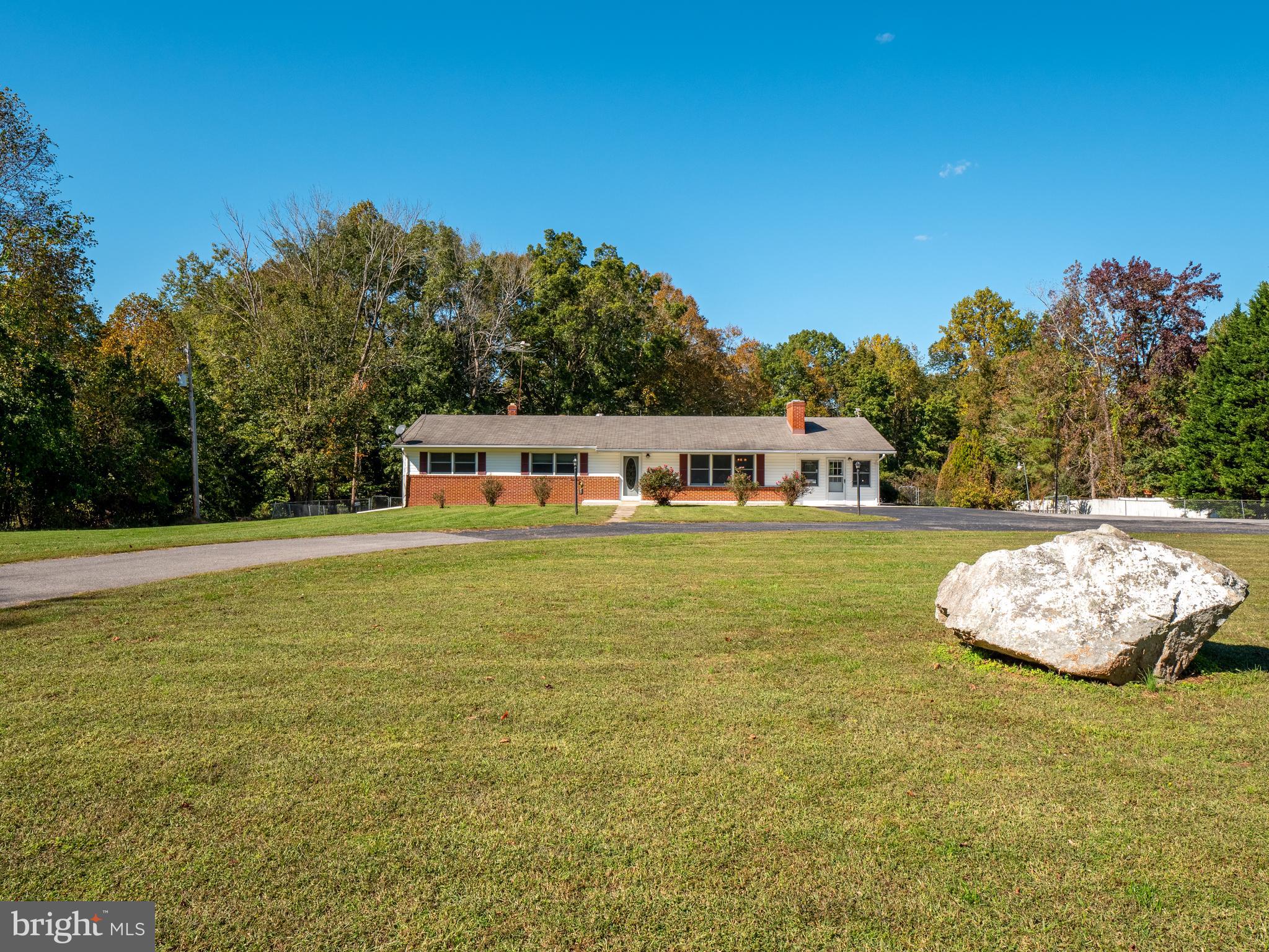 580 Plum Point Road Huntingtown, MD 20639 - Photo 48 of 48 Front view of the property