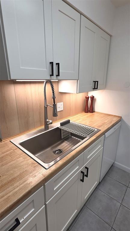 206 Berry Tree Place, Unit 206 Brandon, FL 33510 - Photo 2 of 23