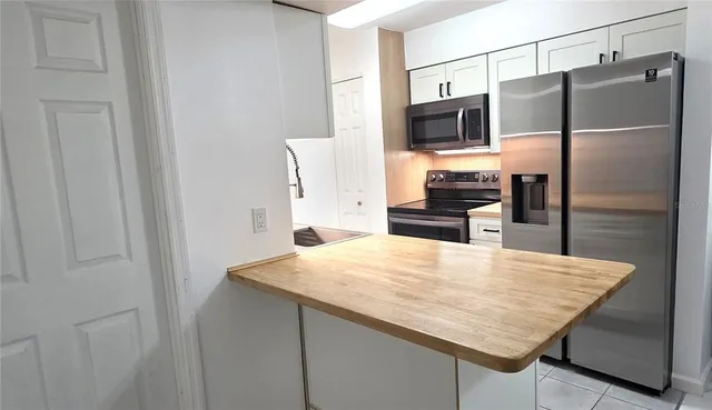 $148,000 | 206 Berry Tree Place, Unit 206, Brandon, FL 33510