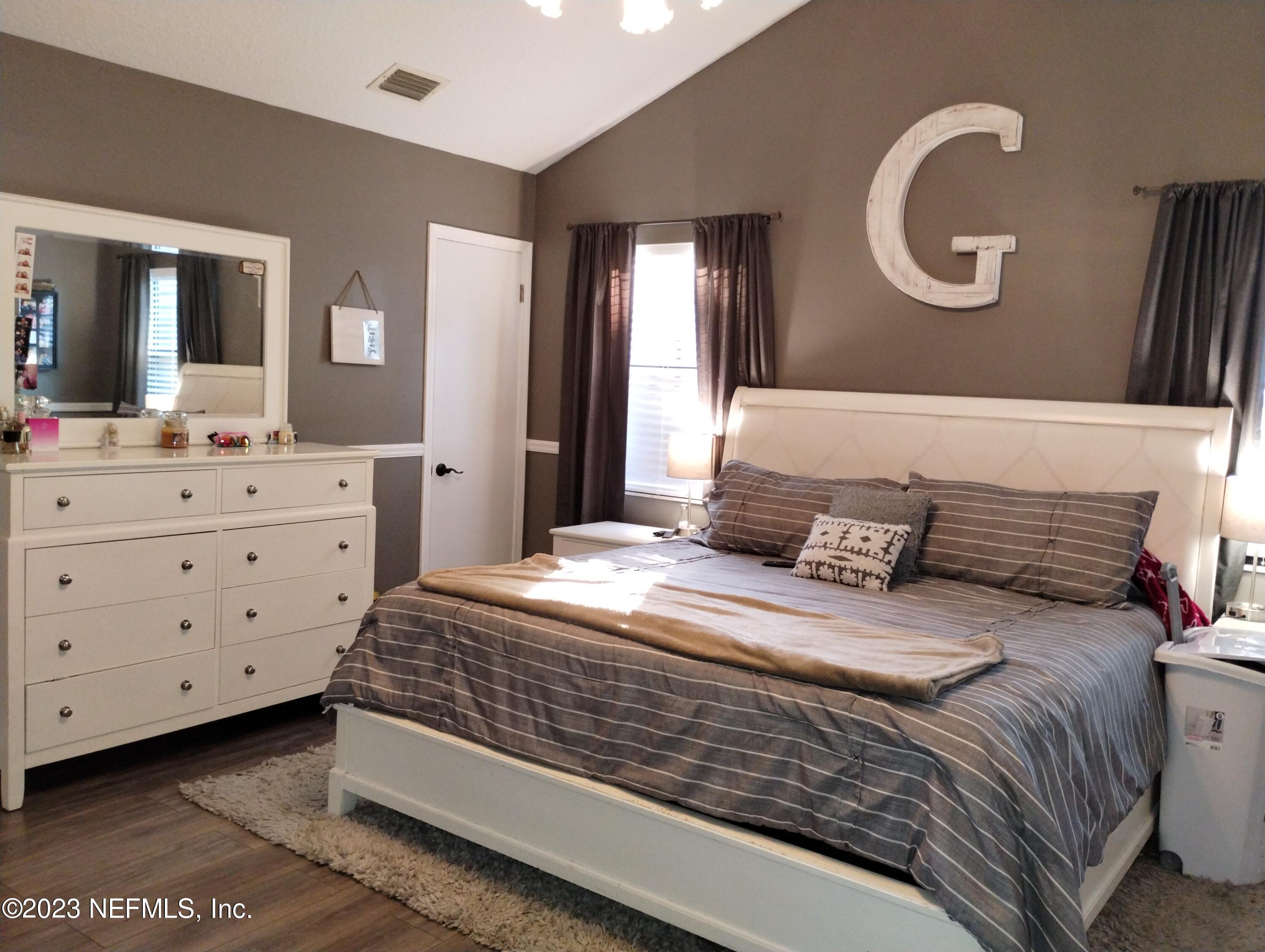 215 Foxridge Road Orange Park, FL 32065 - Photo 20 of 31 master bedroom