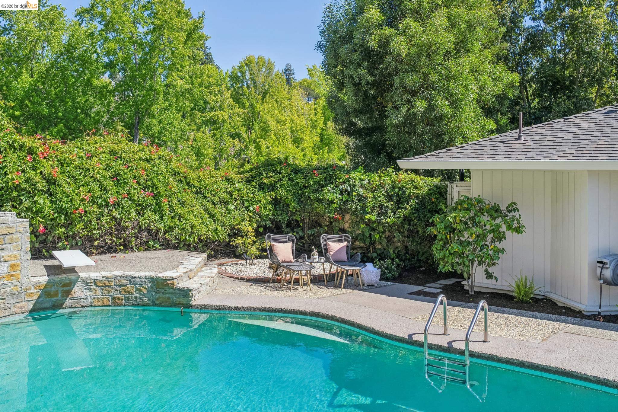 11 Huntleigh Road Piedmont, CA 94611 - Photo 18 of 55
