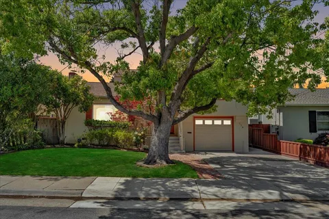 $1,698,000 | 526 Sylvan Avenue, San Mateo, CA 94403