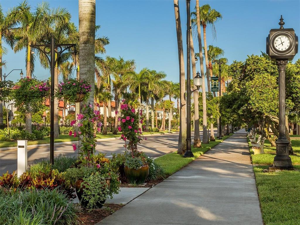 317 Hillview Road Venice, FL 34293 - Photo 42 of 69 Gallery Image 42